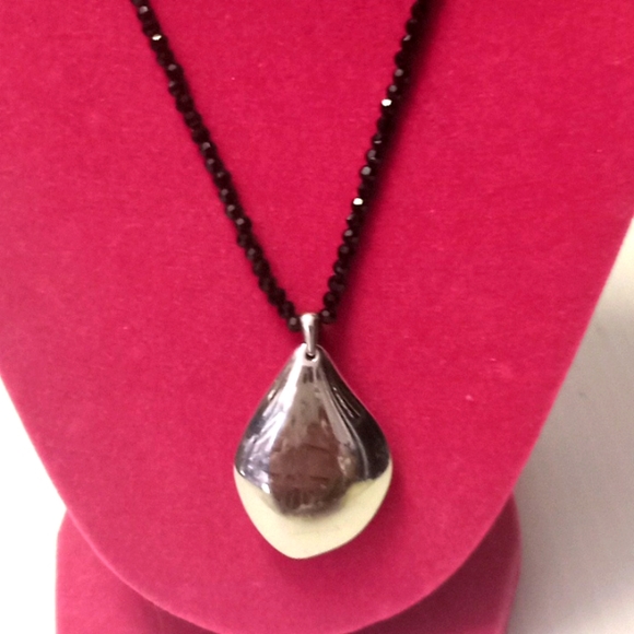 Stella & Dot Silver Teardrop Necklace - Picture 4 of 8